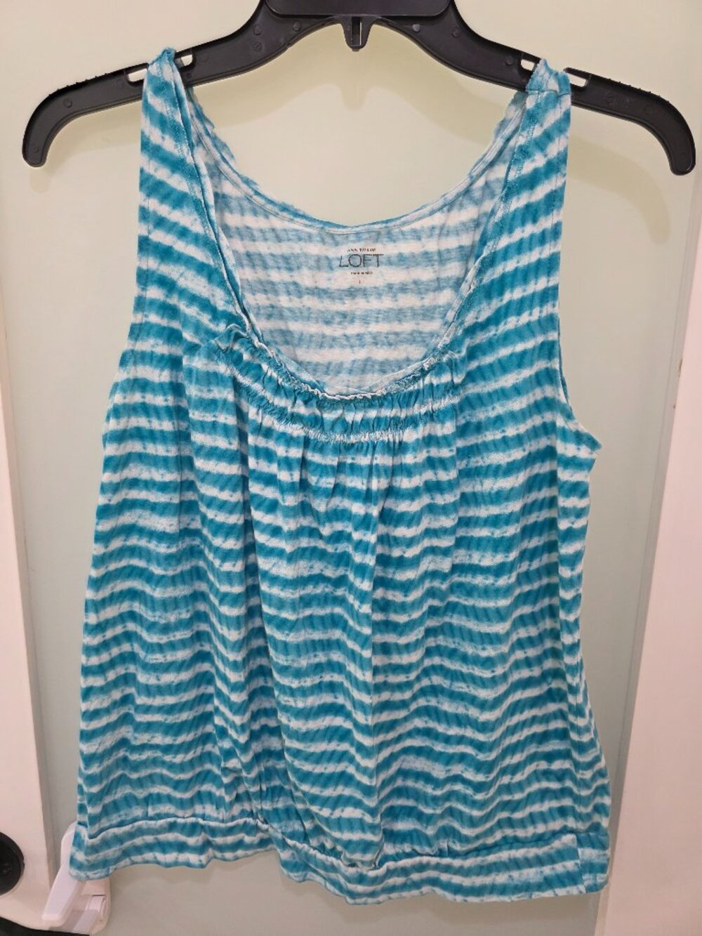 Ann Taylor LOFT‎ Blue & White Stripe Tank Top – Women’s Size Large
